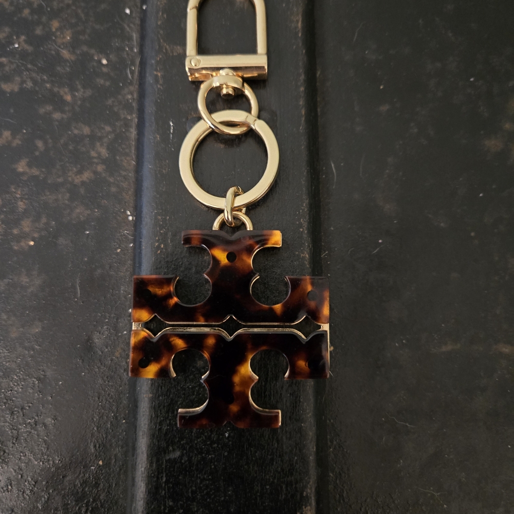 Tory Burch Tortoise Keychain